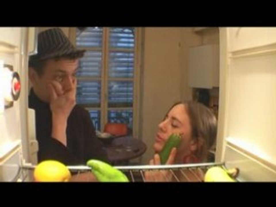 Le frigo épisode 10 : Rencontre pas très net