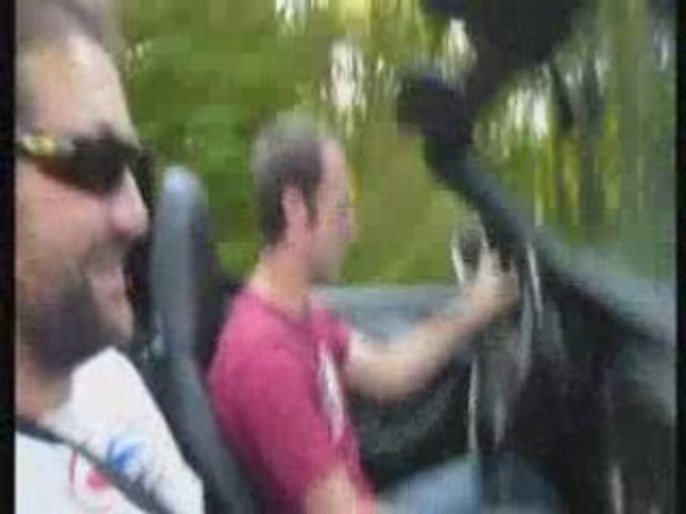 kéké en porsche boxter