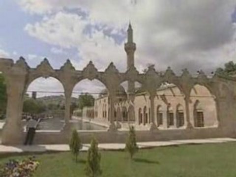 URFA AHENGİ-MUSTAFA DİŞLİ ANISINA