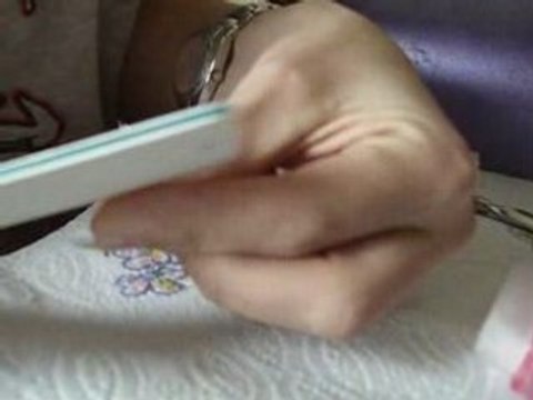 Pas à pas Gel : Pose sur chablon sur ongle rongé 8/14