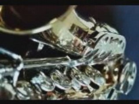 Mix saxo 1er opus ( voila mon ptit pecher mignon^^ dedicace)