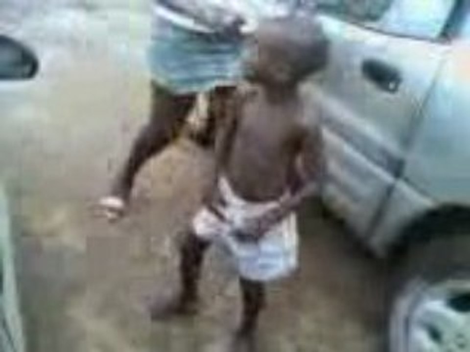 DANCE REBEU