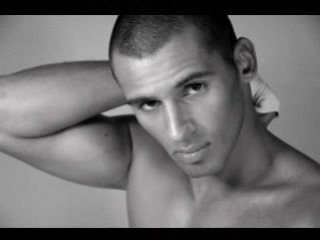 S K I N S 2009 © Jean Philippe Raibaud 2008