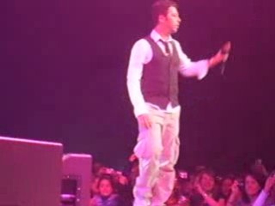 Christophe Maé à Rouen le 2 novembre 08 en plein délire