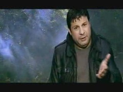 Toni Storaro - Bog na dve ni razdeli