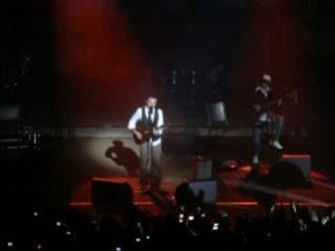 christophe mae en acoustique à lille le 1 nov 2008 (3)