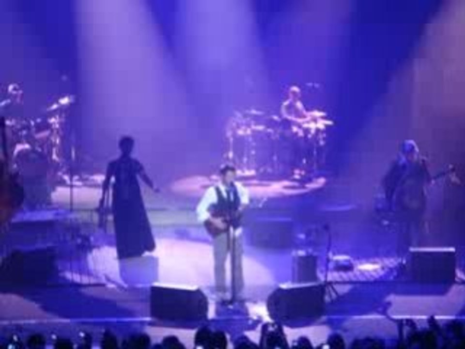 christophe mae en acoustique à lille le 1 nov 2008    (6)