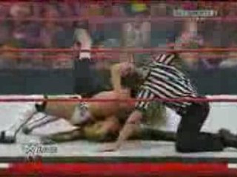 Monday Night Raw 11/3/08 Part 2/23