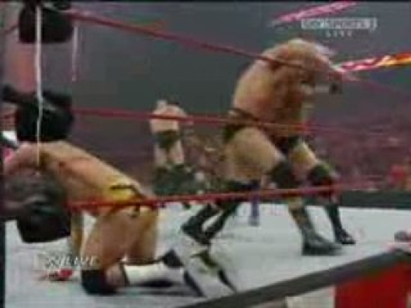 WWE Raw (06/11/2023): World Title Match - Página 3 de 8