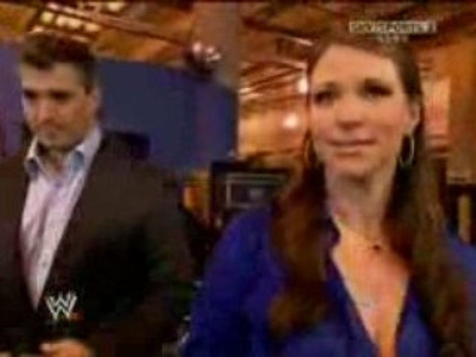 Monday Night Raw 11/3/08 Part 4/23