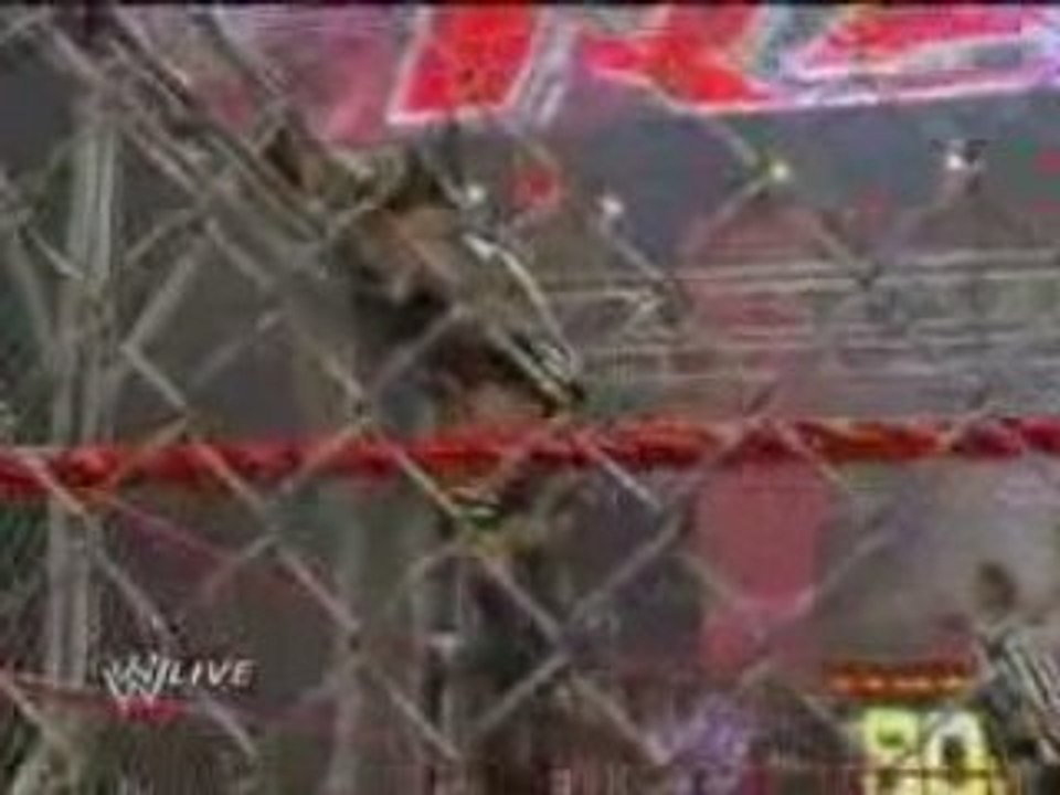 Monday Night Raw 11/3/08 Part 22/23