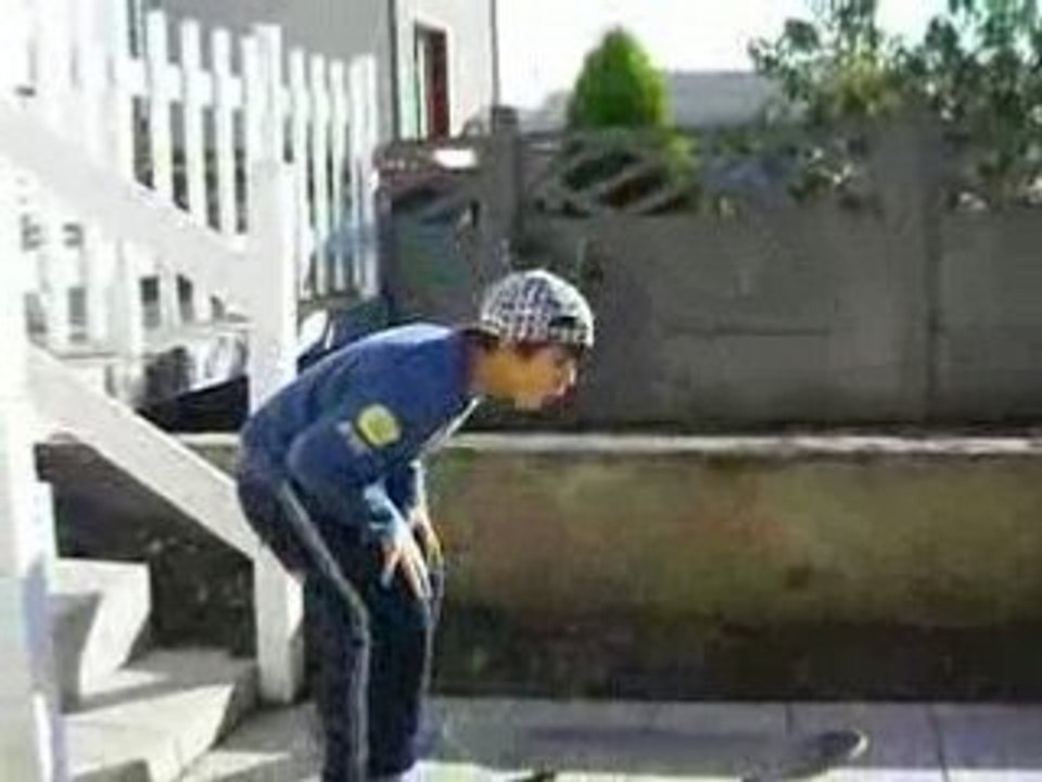 AIE AIE AIE