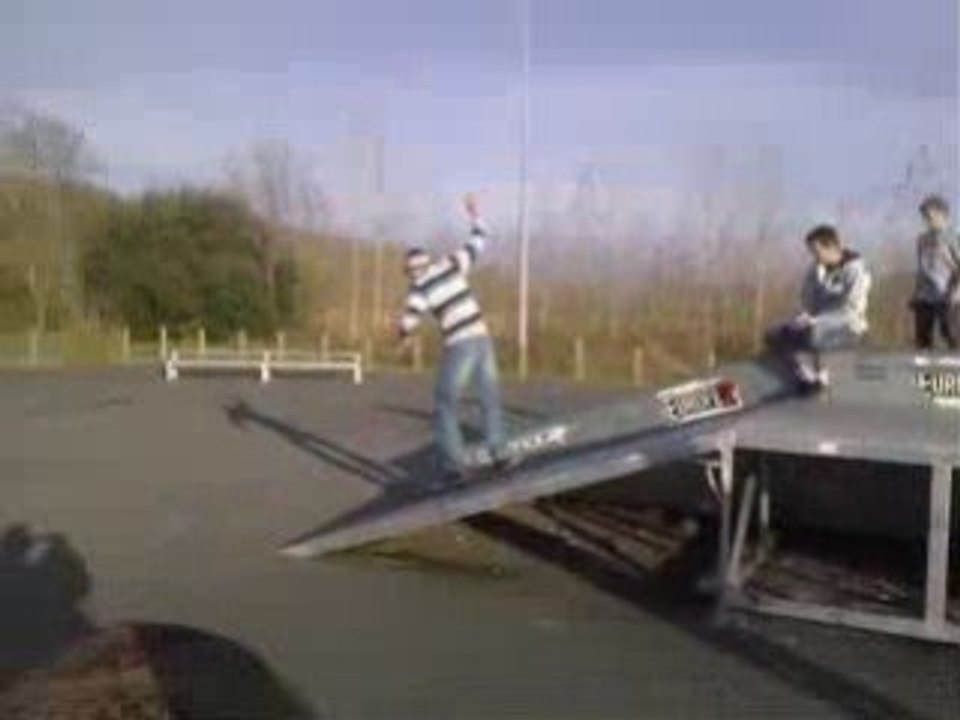 Chris en mode skateur