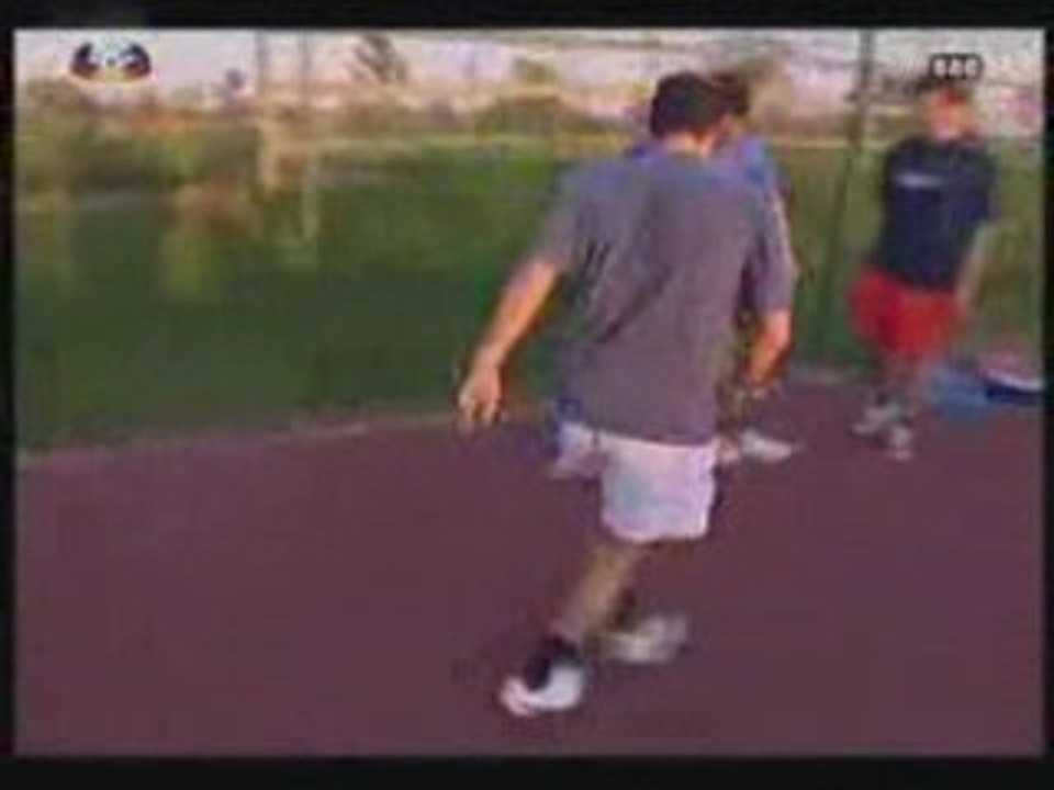 Cristiano Ronaldo - Freestyler - 2007
