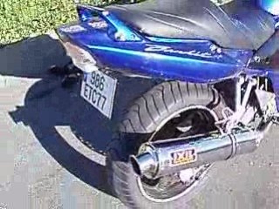 bandit 600 ixil gp inox sans chicane