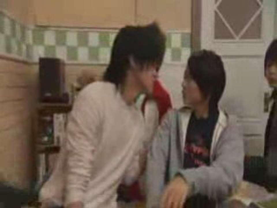 Nakatsu sano kissu