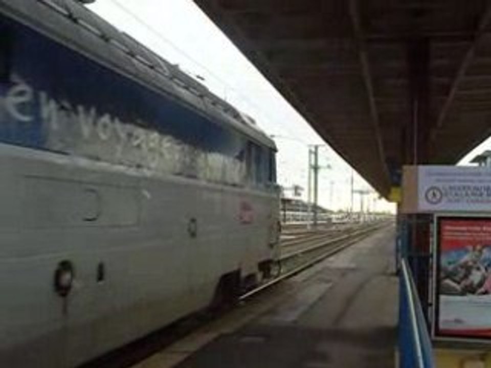 manoeuvre de la bb 67413 en voyage