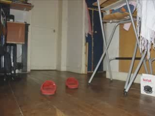 L'homme invisible péte les plombs