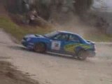 Barbara impreza wrx au rallye d'epernay dans une épingle