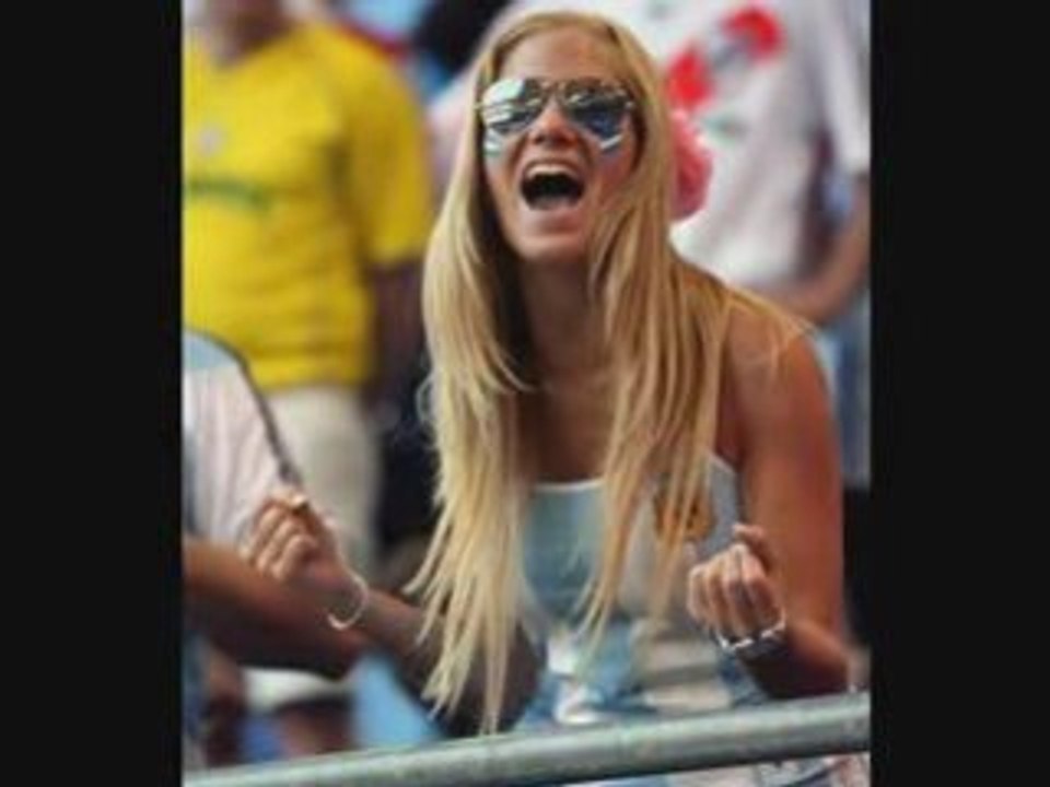 Sexy football girl