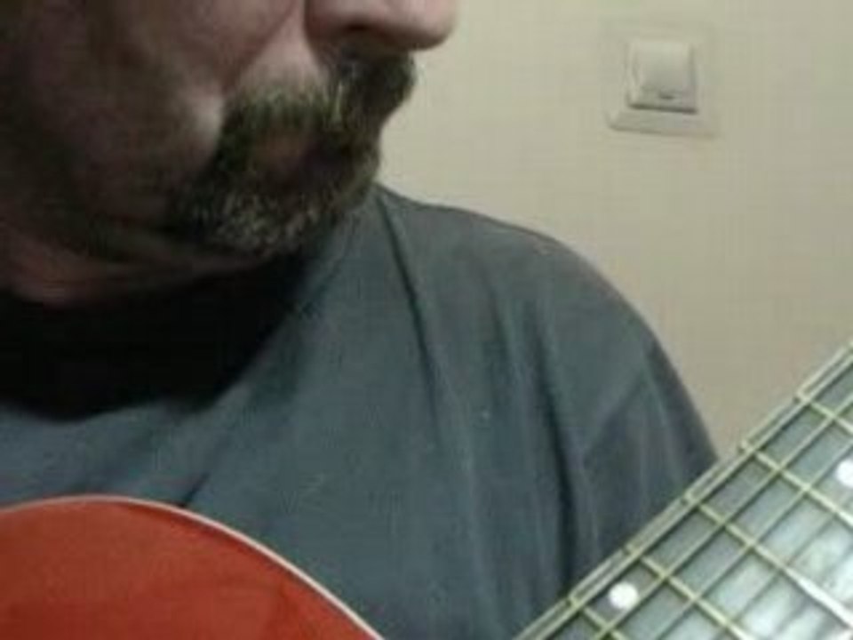 YouTube - acoustic improvisation GRAVITY ( 1) 2008
