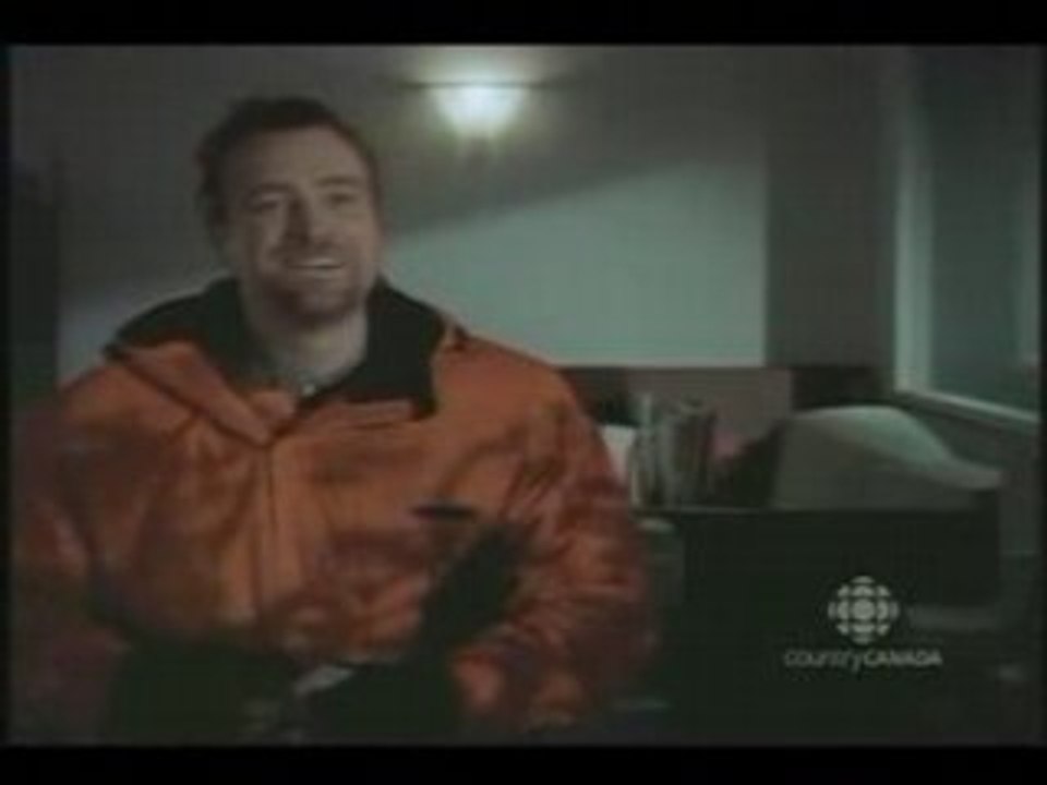 David Hewlett in TRADERS Grant jansky S04E18