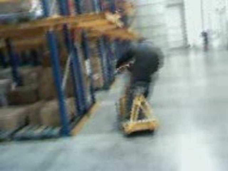 Stunt  mobelec