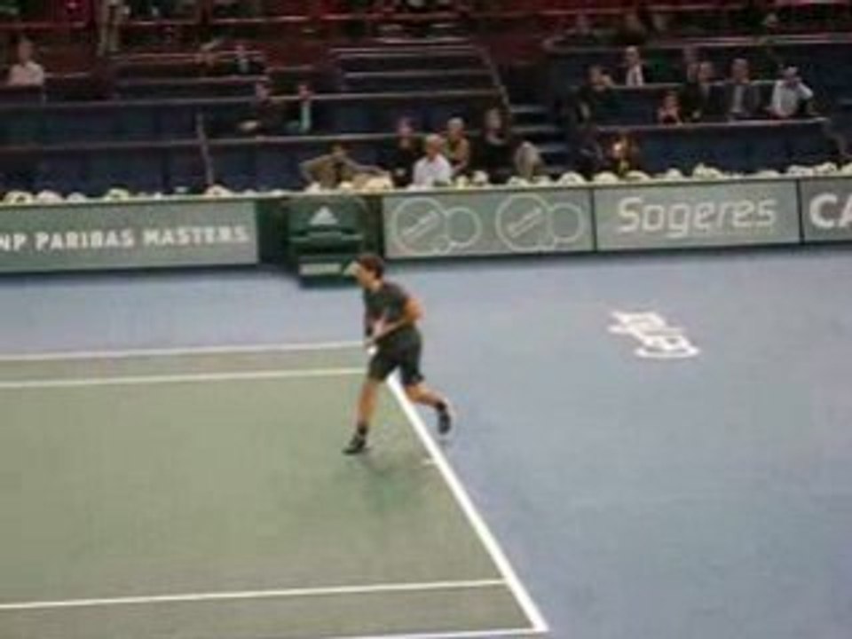 Masters Series Bercy 2008 - Training Federer (5)