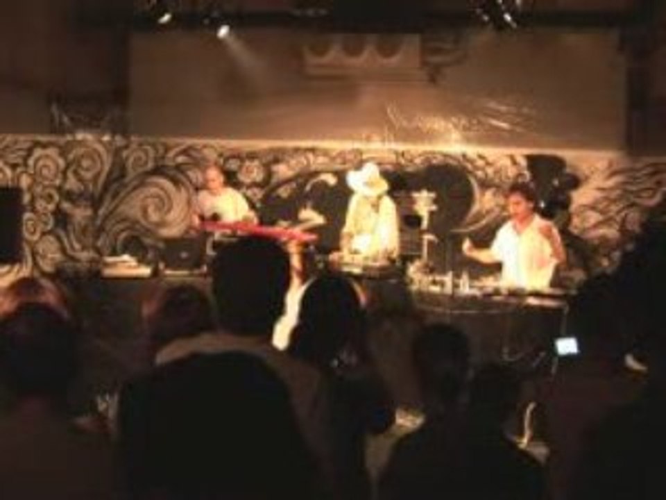 Moscow Grooves Institute  - Ego-Musique -Live@Superdeluxe