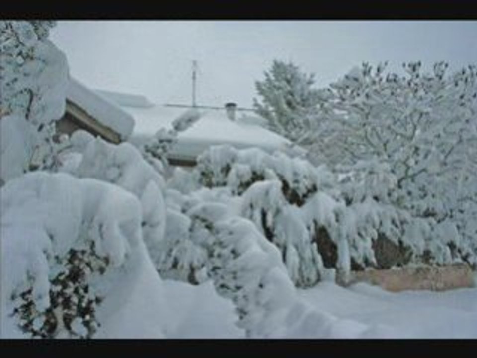 LA NEIGE