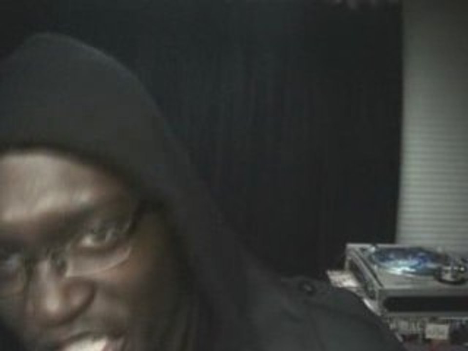 TONY ONE FEAT TAPE offi