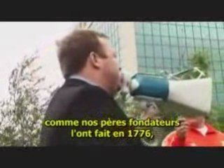 Alex Jones s'adressant au Groupe Bilderberg