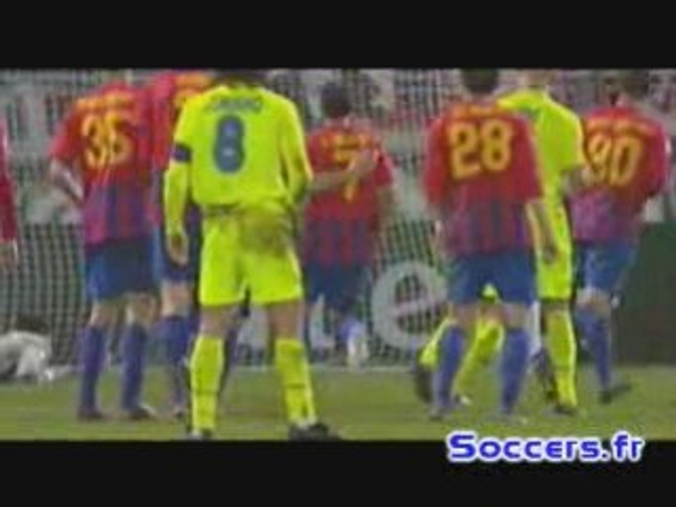 Lyon 2-0 Bucarest.. Coup Franc De Juninho