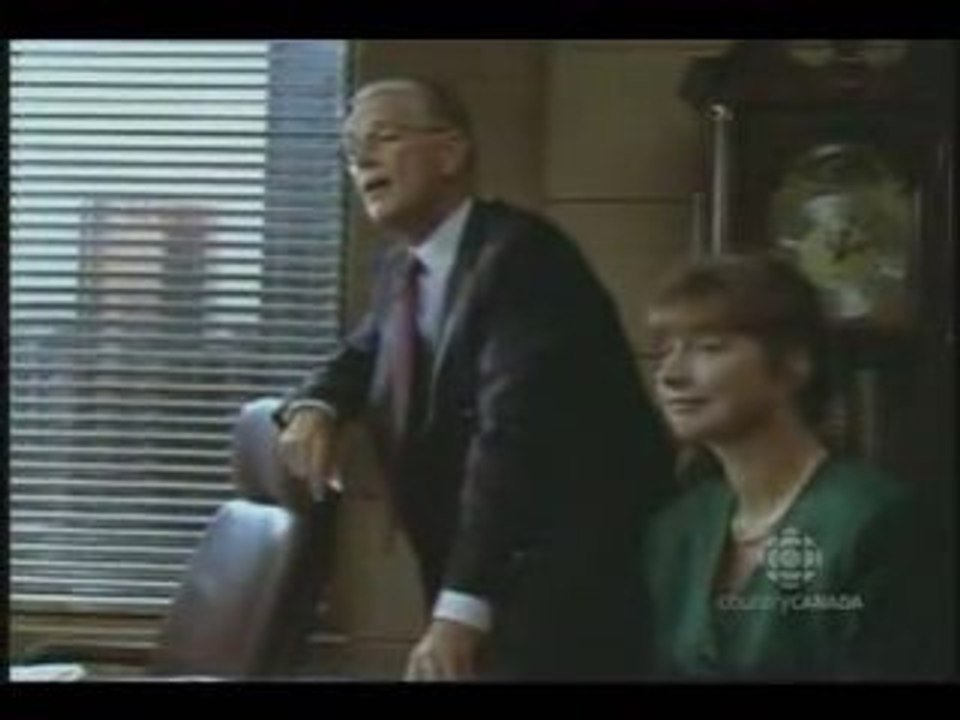 David Hewlett in TRADERS Grant jansky S02E11