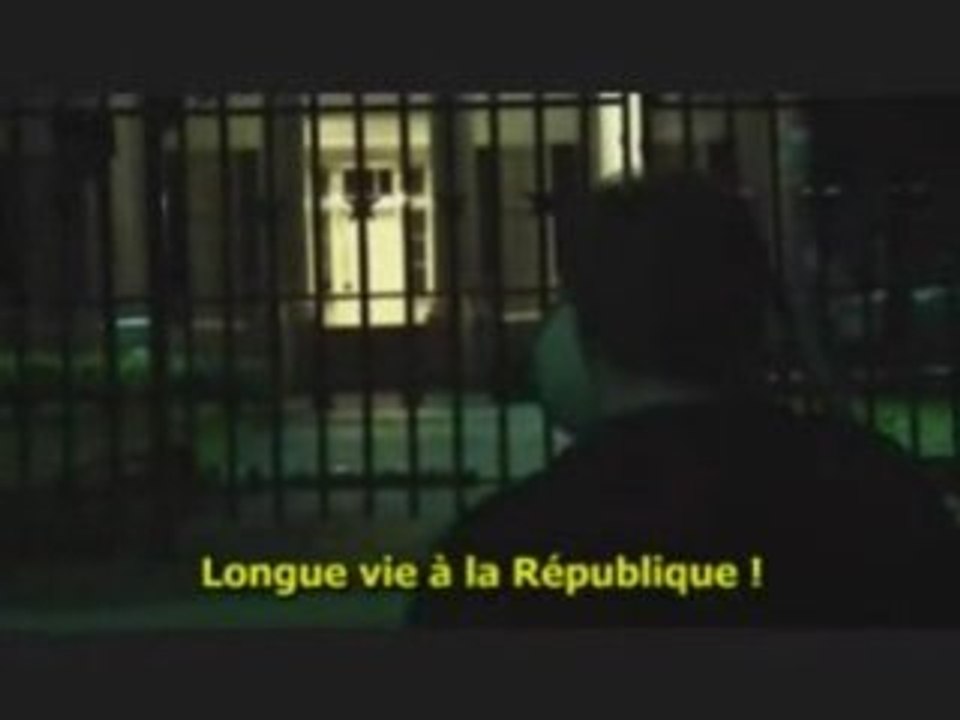 Alex Jones s'adressant à Rick Perry et au NWO.