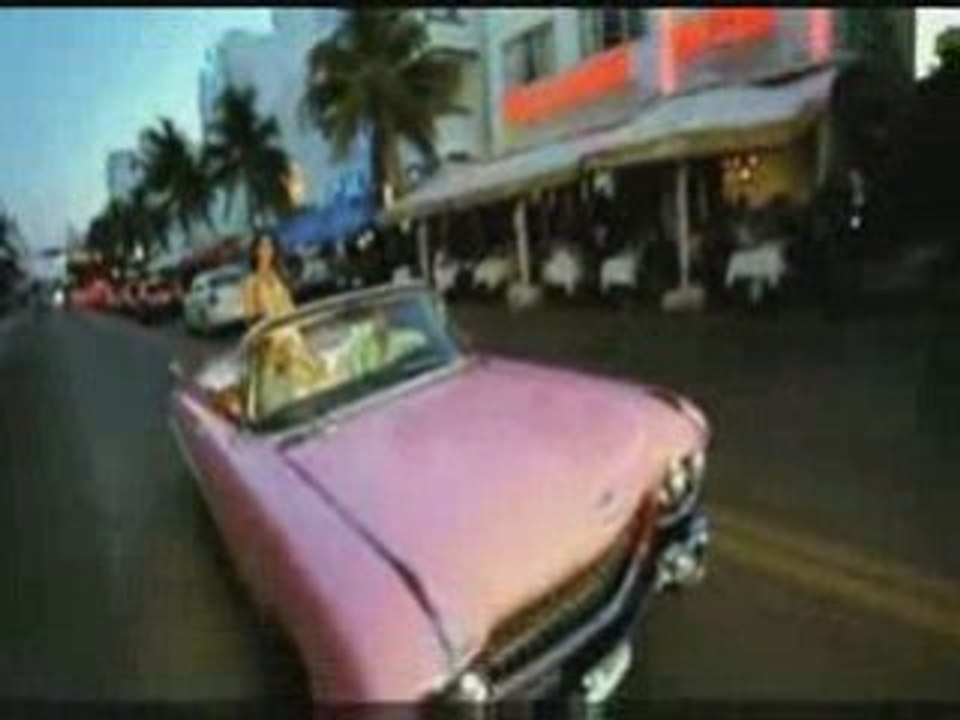 Dostana : la bande annonce !