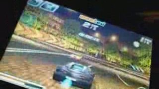 Asphalt 4 Elite Racing Bugatti Veyron race iPhone