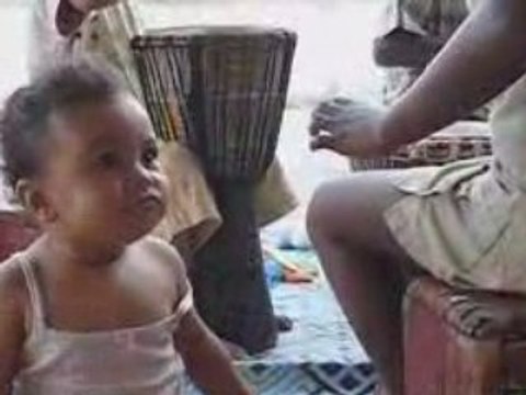 Laurianne et Anaïs chantent - septembre 2008