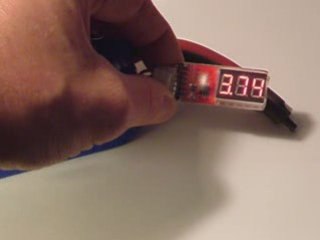 Voltmétre 2S>6S embarqué CBRacing présentation