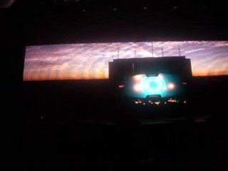 KanYe West à Bercy - Entrée sur Good Morning - Premier Rang