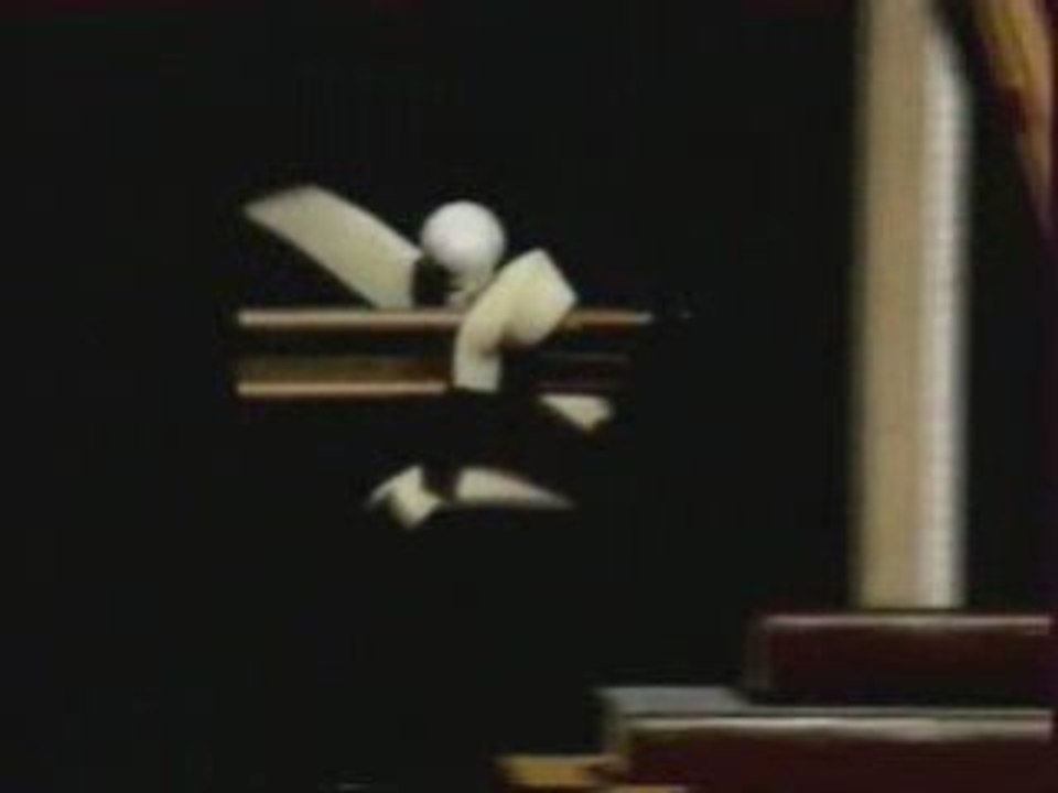 mort de rire humour petit bonhomme en mousse vivant ?