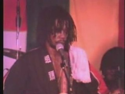 ×÷·.·;¯`·)» Peter Tosh ॐ Legalize it «(·;¯`·.·÷×