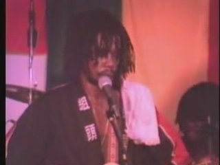 ×÷·.·;¯`·)» Peter Tosh  ॐ Legalize it «(·;¯`·.·÷×