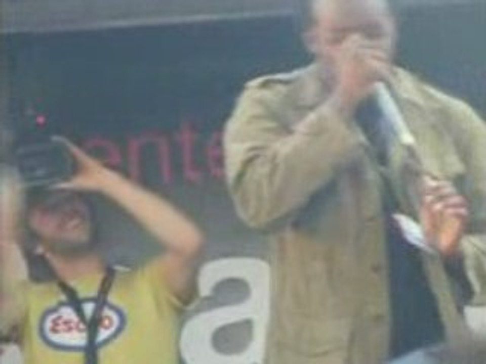 CONCERT SLY (beat box) @ Techno Parade 2008