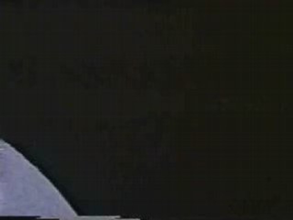 OVNI  en orbite autour de la lune pdt la mission Apollo 16