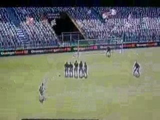 Coup franc de Beckham par mon frère Mustapha