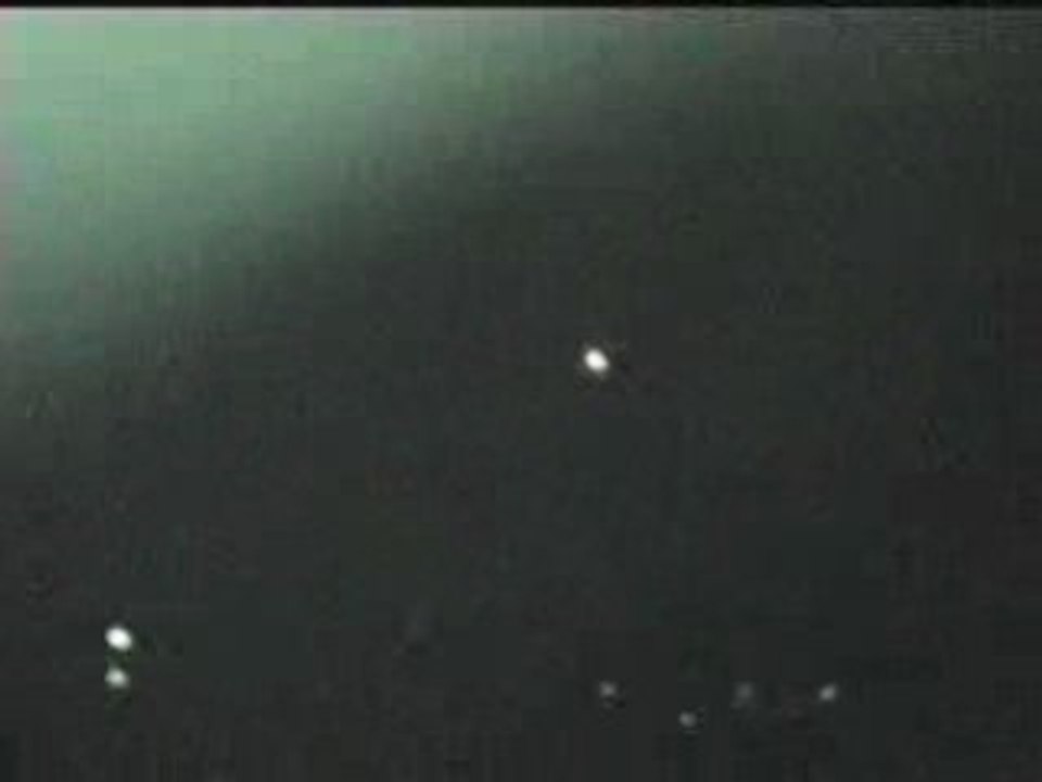 Ovnis  [France]  OVNI très lumineux (Dordogne 31s)