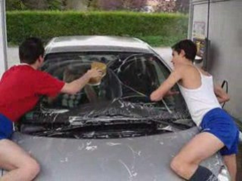 Délire Julio Rom'Z Station de Lavage