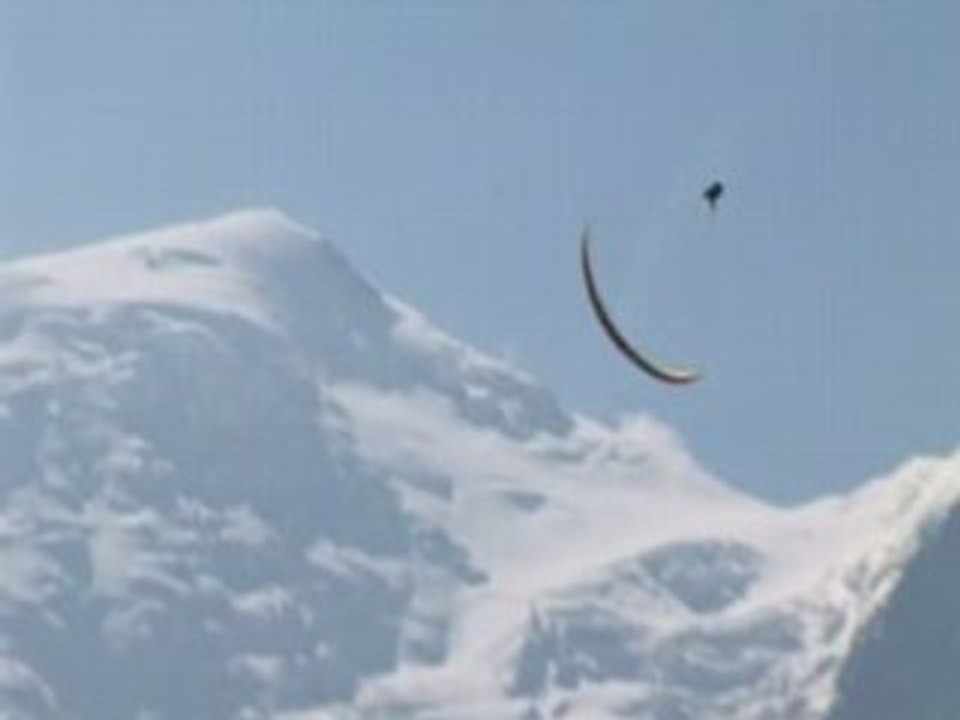 wagas soaring acro à l' aiguille du midi Chamonix