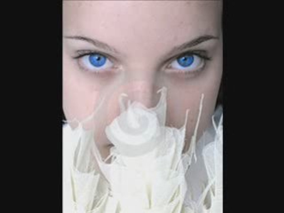 Borderline  behind blue eyes